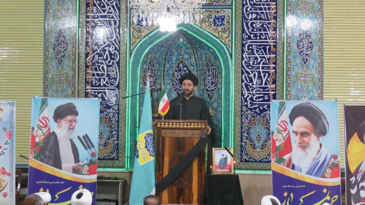 گزارش تصویری از خطبه‌های نمازجمعه این هفته شهرستان هریس