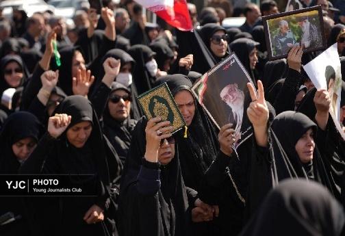 مردم لرستان در راهپیمایی امروز؛ یک بار دیگر پای امام شهید و انقلاب اسلامی  ایستادند + تصاویر