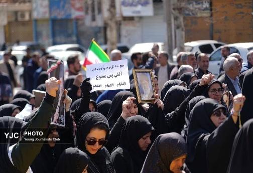 مردم لرستان در راهپیمایی امروز؛ یک بار دیگر پای امام شهید و انقلاب اسلامی  ایستادند + تصاویر