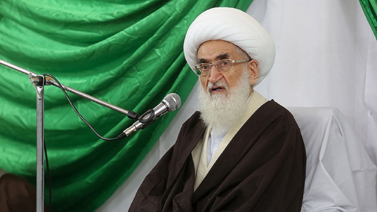 انتقام از عاملان شهادت امام خامنه‌ای واجب است