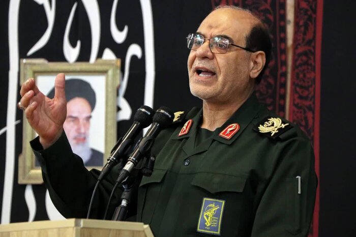 ملت ایران اجازه نخواهد داد خون رهبر شهید بی‌پاسخ بماند