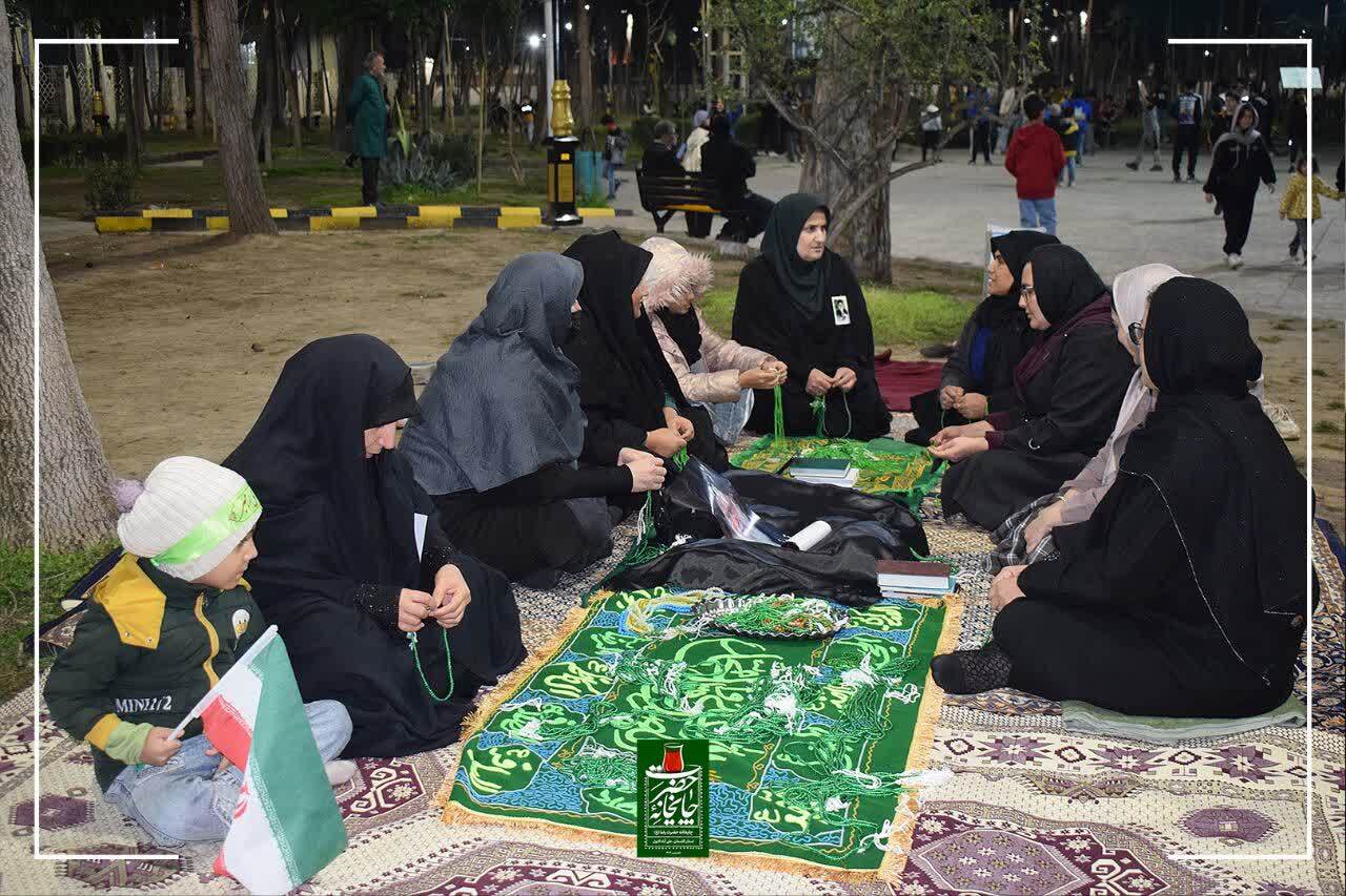 برپایی چایخانه امام رضا(ع) در علی آباد کتول برای شهادت رهبر انقلاب