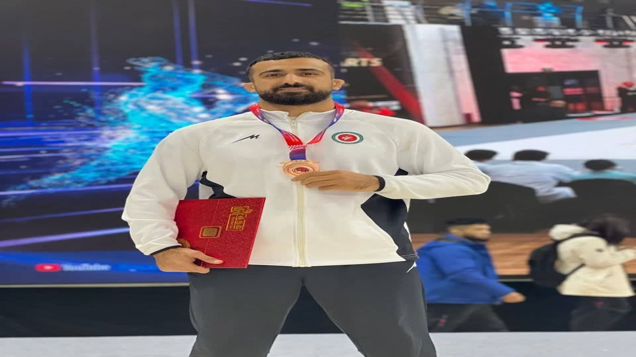 علی اکبر طالشی: آماده دفاع از ایران عزیزمان هستیم.