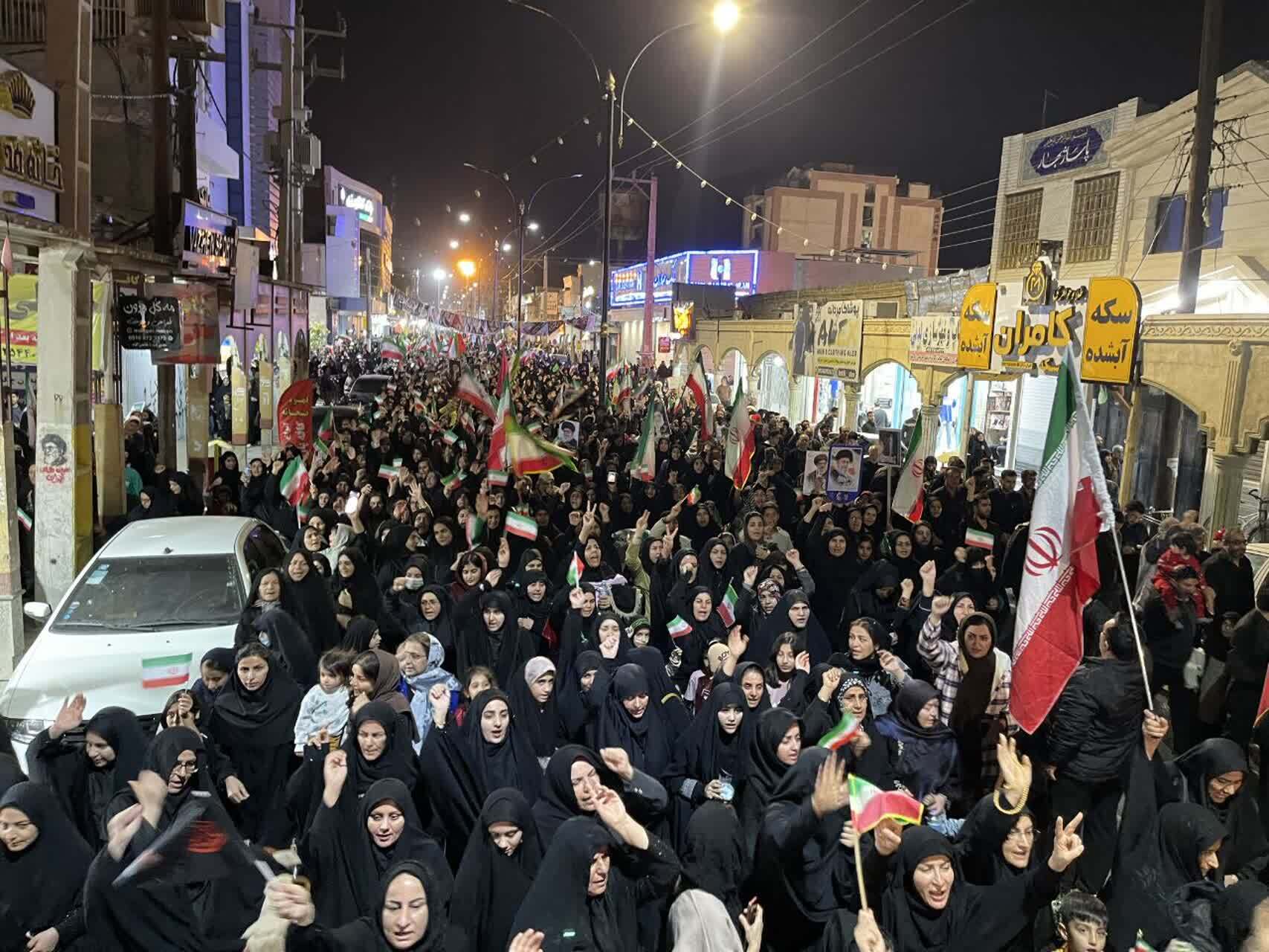 جمعیت خروشان بهبهانی&zwnj;ها در هفتمین شب اجتماع شهادت رهبر انقلاب
