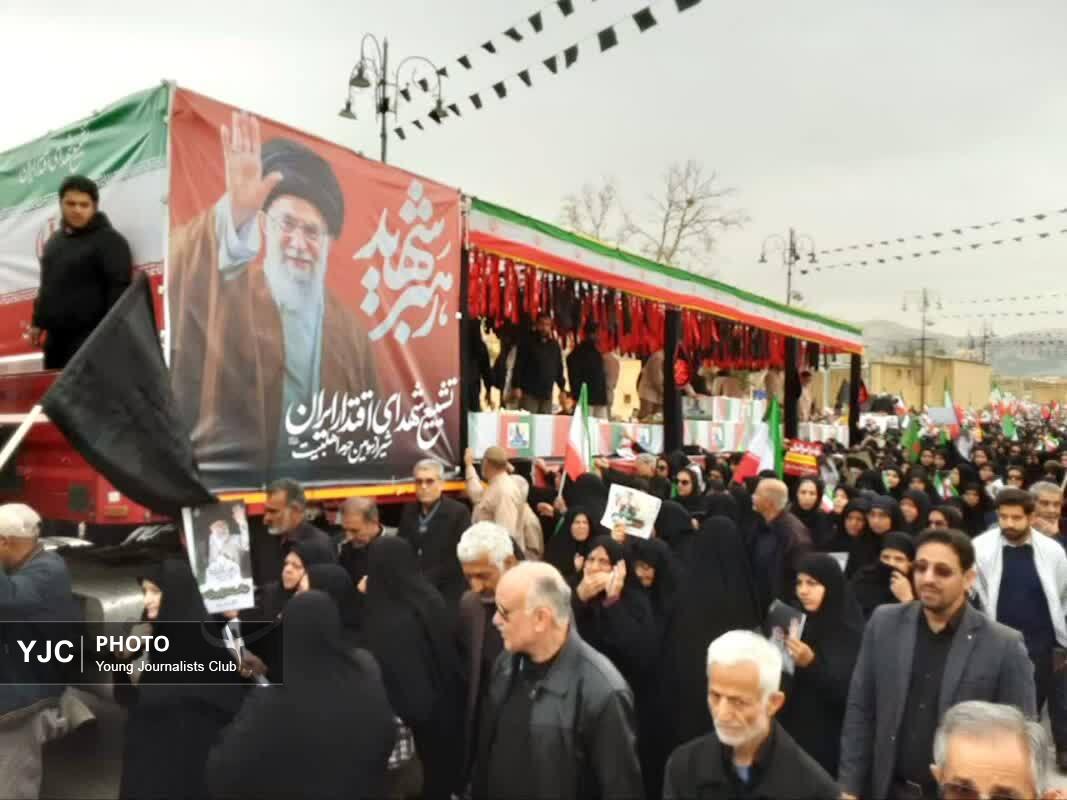 پیکر مطهر آلاله‌های بهشتی شیراز در خاک آرمید + تصاویر
