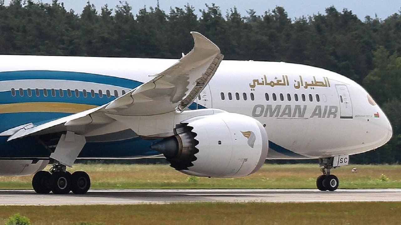 عمان‌ایر لغو پرواز‌ها را تمدید کرد