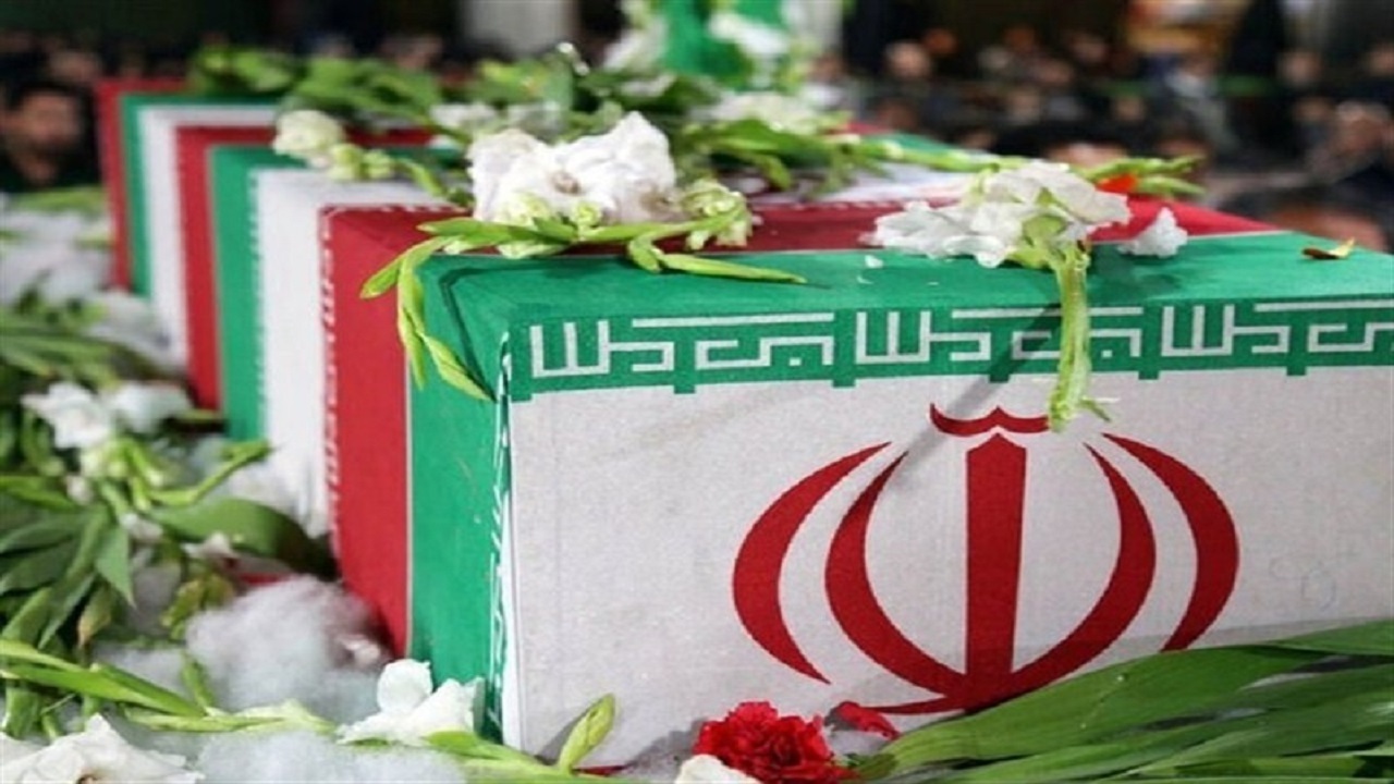 تشییع پیکر مطهر سه شهید والامقام جنگ تحمیلی با حضور مردم قدرشناس در ارومیه+ فیلم