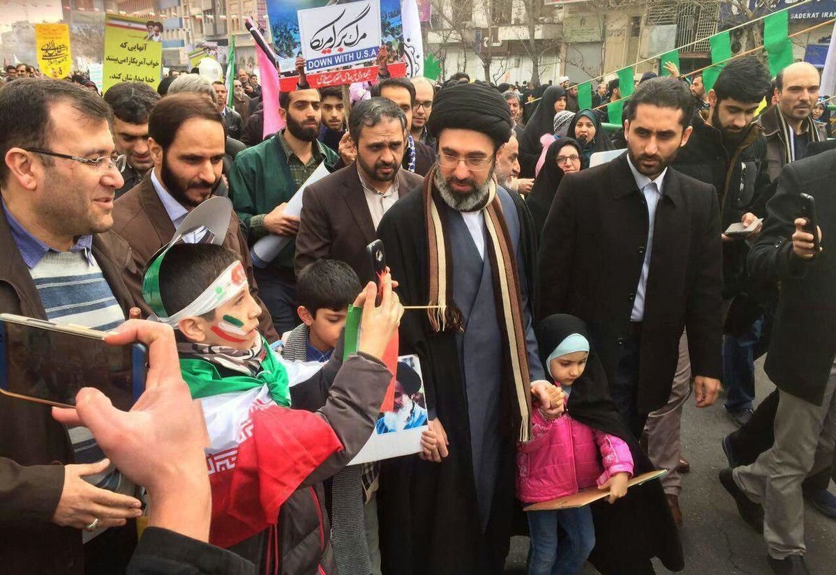 آیت&zwnj;الله سیدمجتبی حسینی خامنه&zwnj;ای، رهبر جدید ایران را بهتر بشناسیم