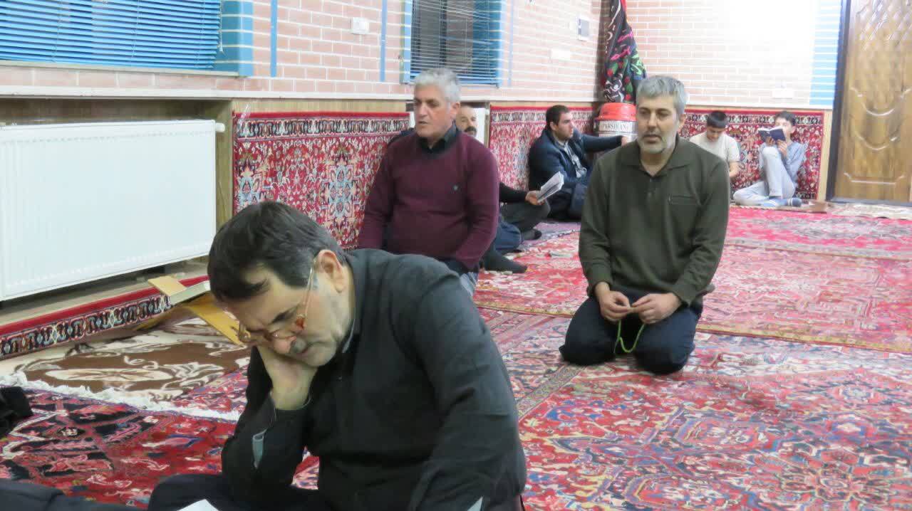 برگزاری مراسم اولین شب از لیالی قدر در هریس