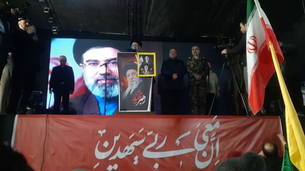 باشگاه خبرنگاران -انتخاب رهبر جدید، توطئه شوم دشمنان را نقش بر آب کرد