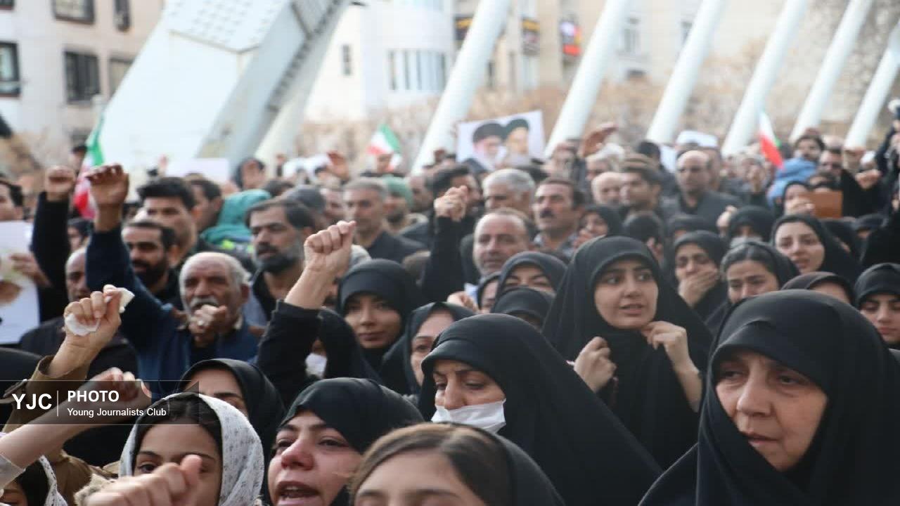 اجتماع مردمی بیعت با رهبر جدید انقلاب در شهرهای لرستان برگزار می شود