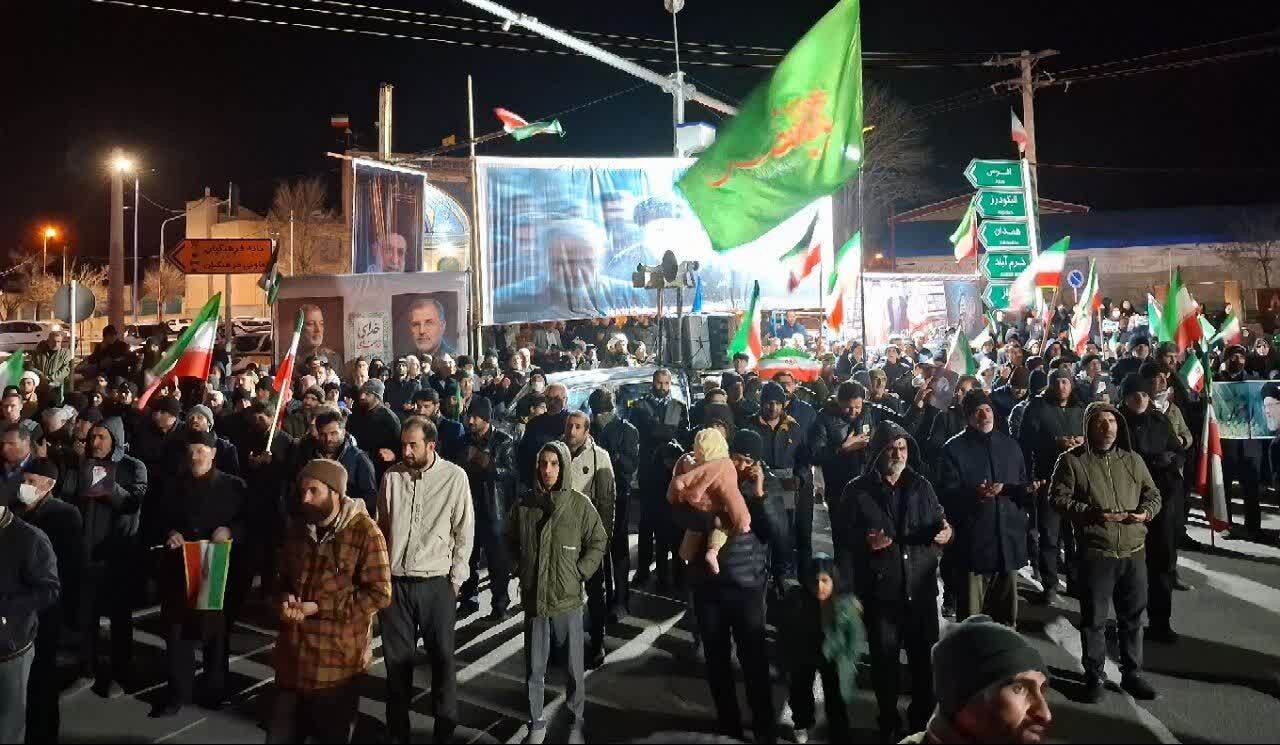 برگزاری مراسم هشتمین شب از شهادت رهبر معظم انقلاب در شهرستان بویین میاندشت + عکس