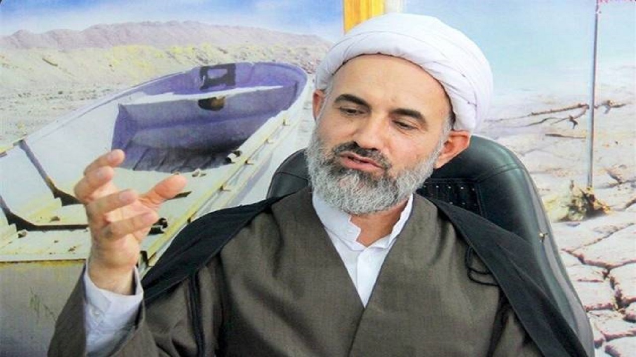تقوا و عدالت آیت الله سید مجتبی خامنه‌ای زبانزد است