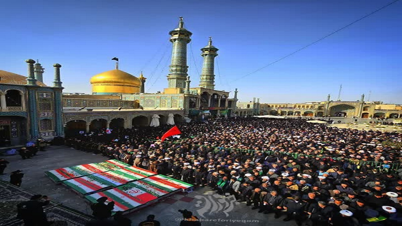 تشییع پیکرهای مطهر ۱۸ لاله  جنگ رمضان در قم