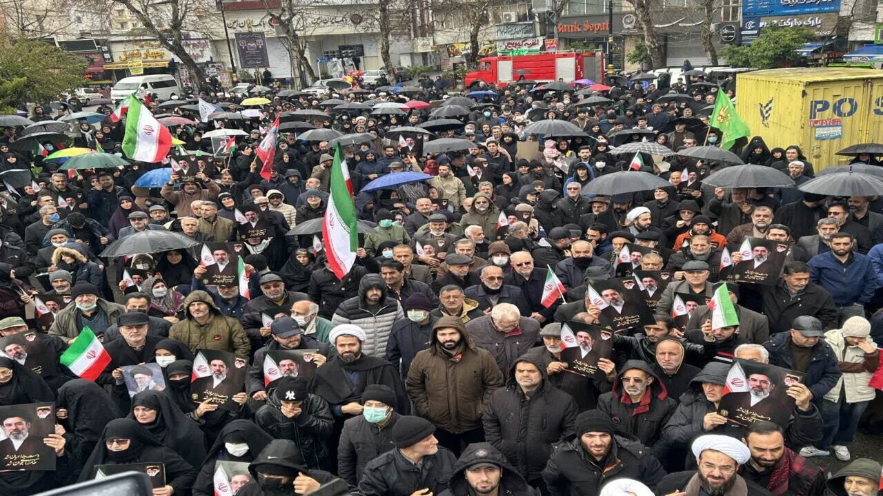 بیعت مردم ولایتمدار مازندران با رهبر معظم انقلاب 
