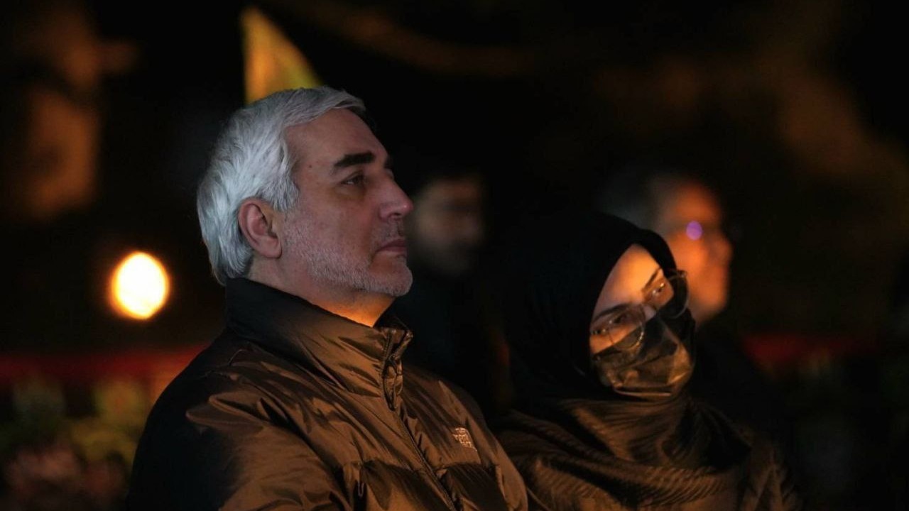 آقا سید مجتبی با صدای رسا این بیعت را فریاد می‌زنم