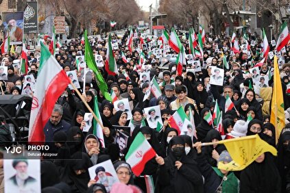 اجتماع عظیم مردم ولایتمدار کرمان و تبریز و یزد و مشهد برای بیعت با سومین علمدار انقلاب