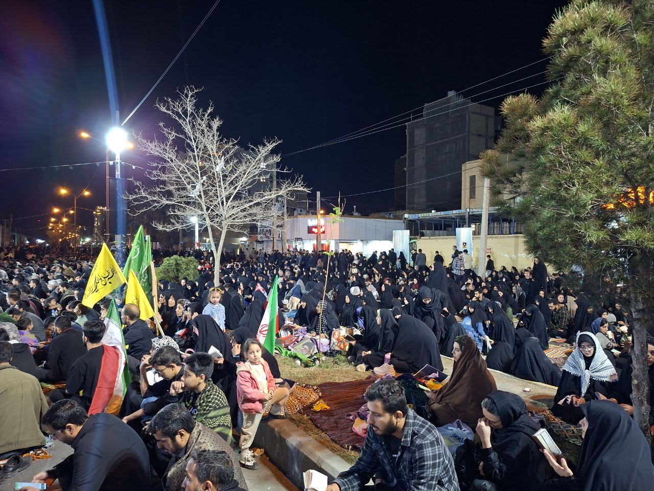 تجمع خون&zwnj;خواهان قائد امت و بیعت با رهبر معظم انقلاب اسلامی در زاهدان +فیلم و تصاویر