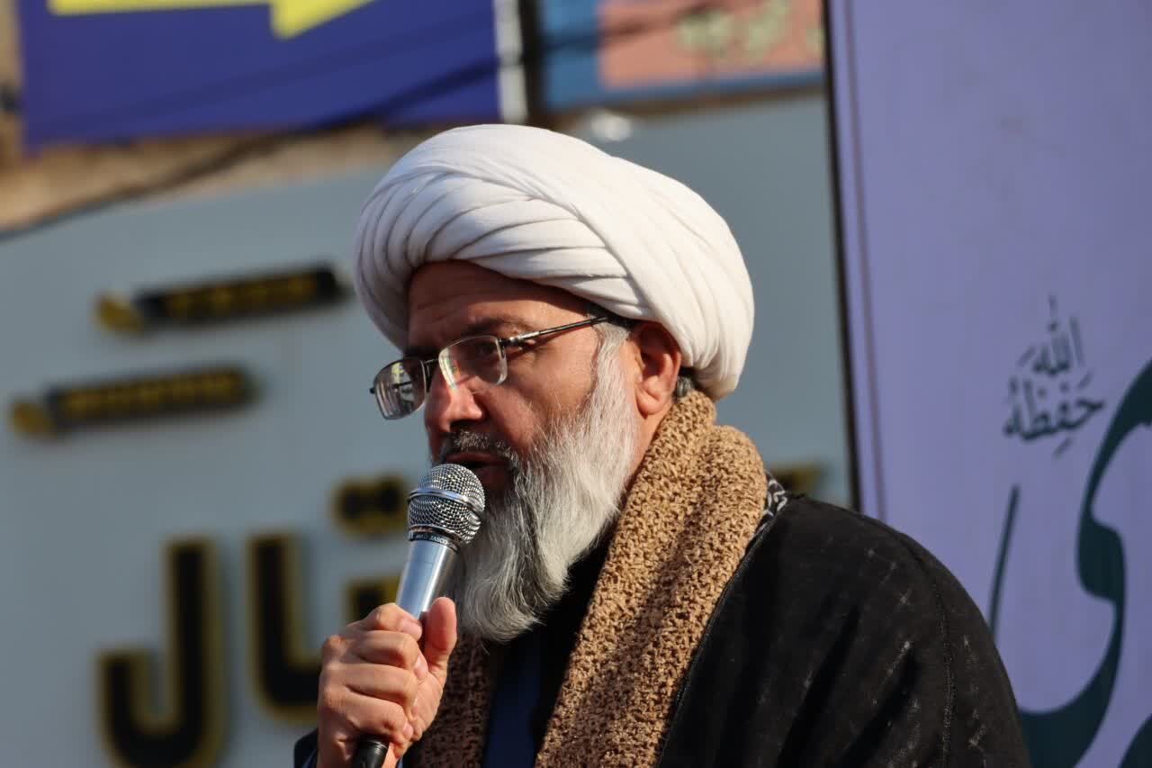 ماهدشتیها بارهبر سوم انقلاب اسلامی بیعت کردند ماهدشتیها بارهبر سوم انقلاب اسلامی بیعت کردند