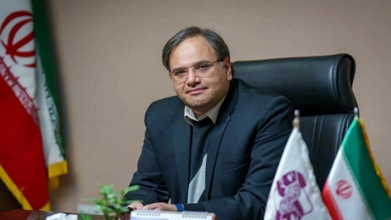 بیعت حمید نیلی؛ خون در رگ ما هدیه به رهبر انقلاب است