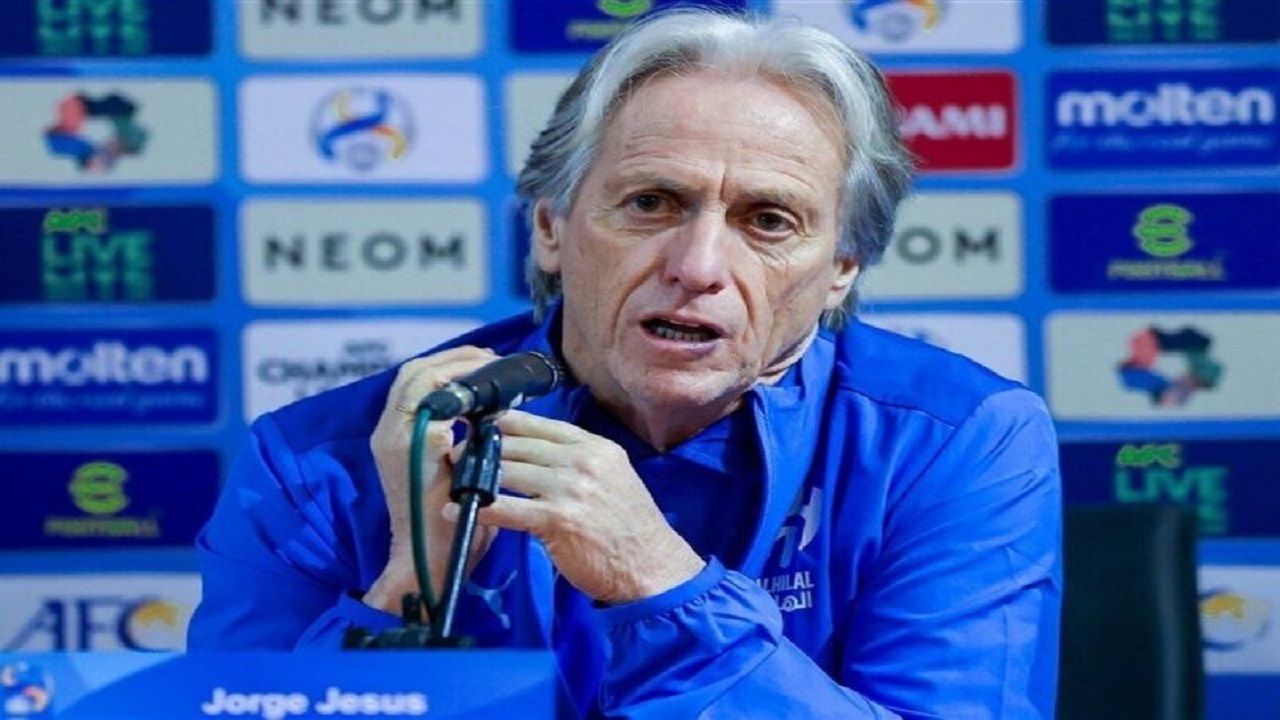 سرمربی سابق الهلال عربستان نقره داغ شد
