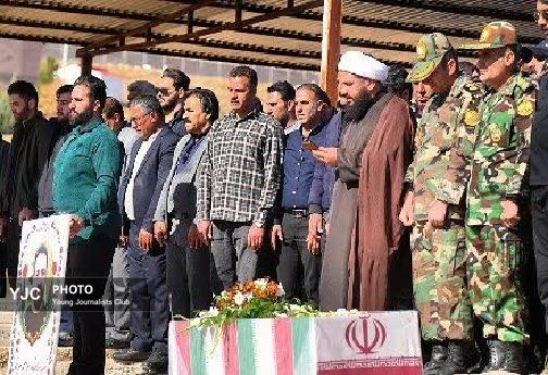 تشییع باشکوه پیکر شهید ابراهیم بیرانوند در روستای کهریز خرم آباد