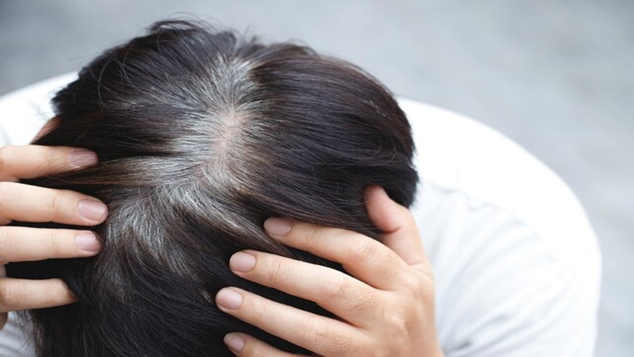 نشانه احتمالی ابتلا به پارکینسون در مو‌ها پنهان است