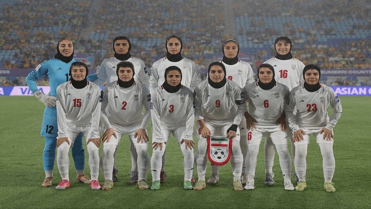 تیم ملی دختران ایران با استقبال سفیر ایران در مالزی