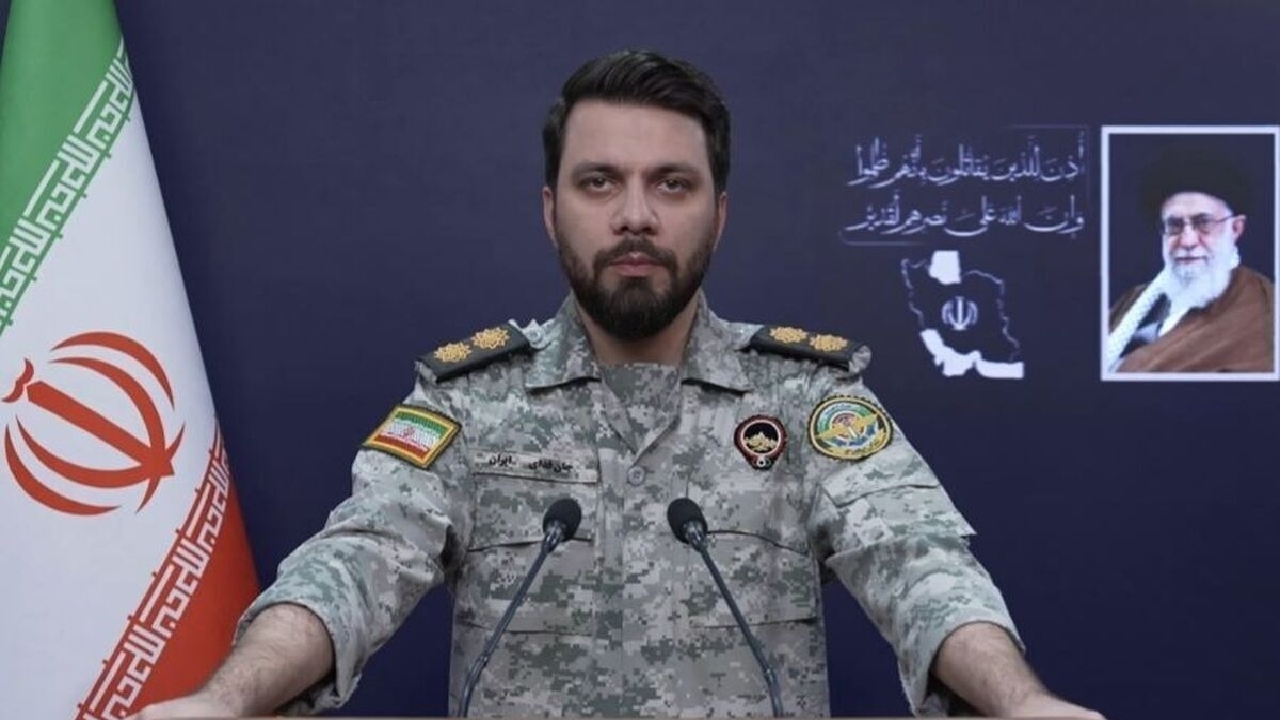 ‌نمی‌گذاریم حتی یک لیتر نفت به نفع آمریکا و شرکای آن‌ها از تنگه هرمز عبور کند