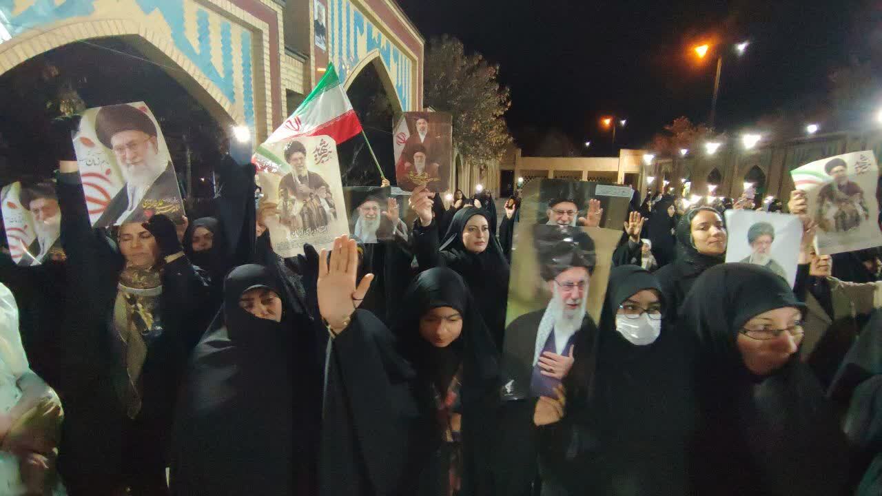 تجمع خودجوش صالح آبادی&zwnj;ها برای شهادت رهبر انقلاب