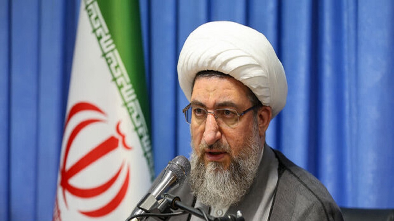 دعوت امام جمعه تبریز از مردم برای حضور حماسی در راهپیمایی روز قدس