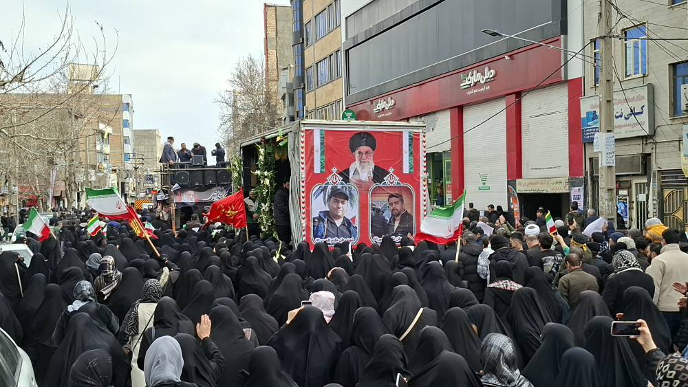 تشییع پیکر ۲ شهید گرانقدر مدافعِ وطن در مشکین دشت+تصاویر