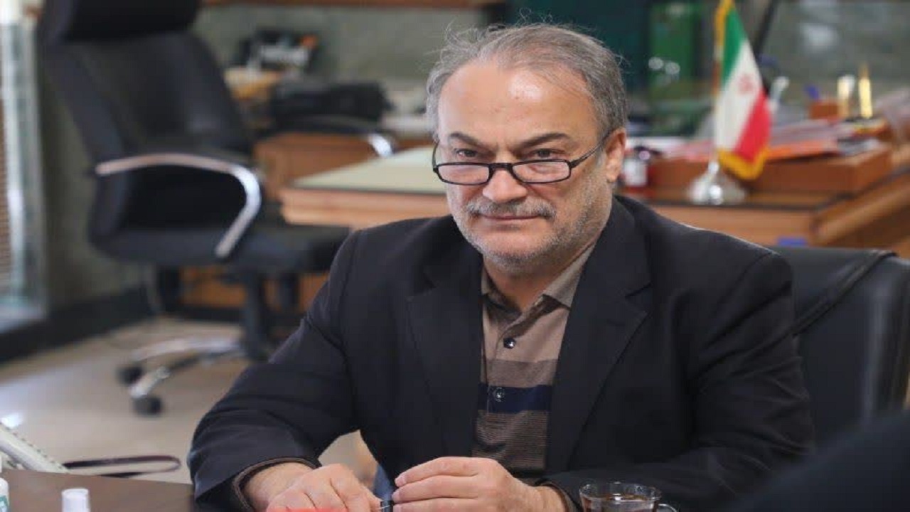 پیگیری پرداخت حقوق کارمندان استان قم با جدیت انجام می‌شود