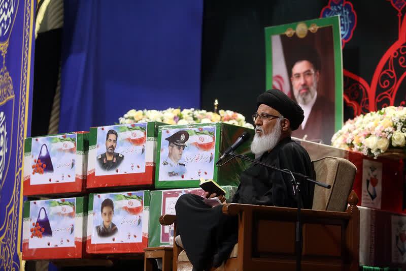 دعای شلب زنده داران قم برای نابودی جبهه کفر در شب امضای سرنوشت+فیلم