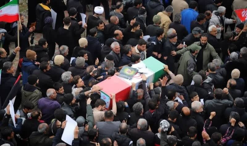 سردار در زادگاهش آرام گرفت؛ مردم امروز شهید پاکپور را در آغوش گرفتند