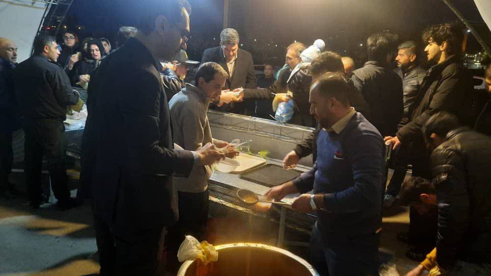 برپایی سفره های همدلی برای افطار روزه داران در ارومیه