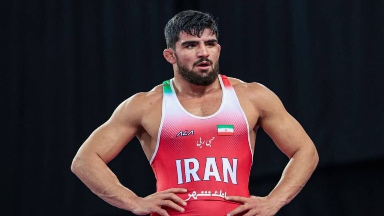 عظیمی: با همدلی از روز‌های سخت عبور می‌کنیم