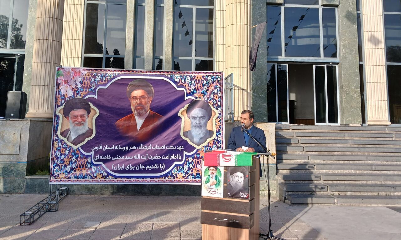 جنگ دشمن علیه ایران، نبردی ترکیبی و همه‌جانبه است