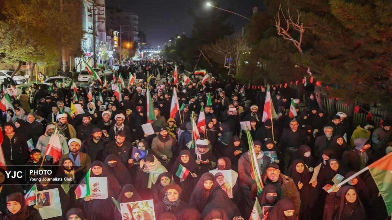 چهاردهمین شب عهد و بصیرت مردم مقتدر قم+تصاویر