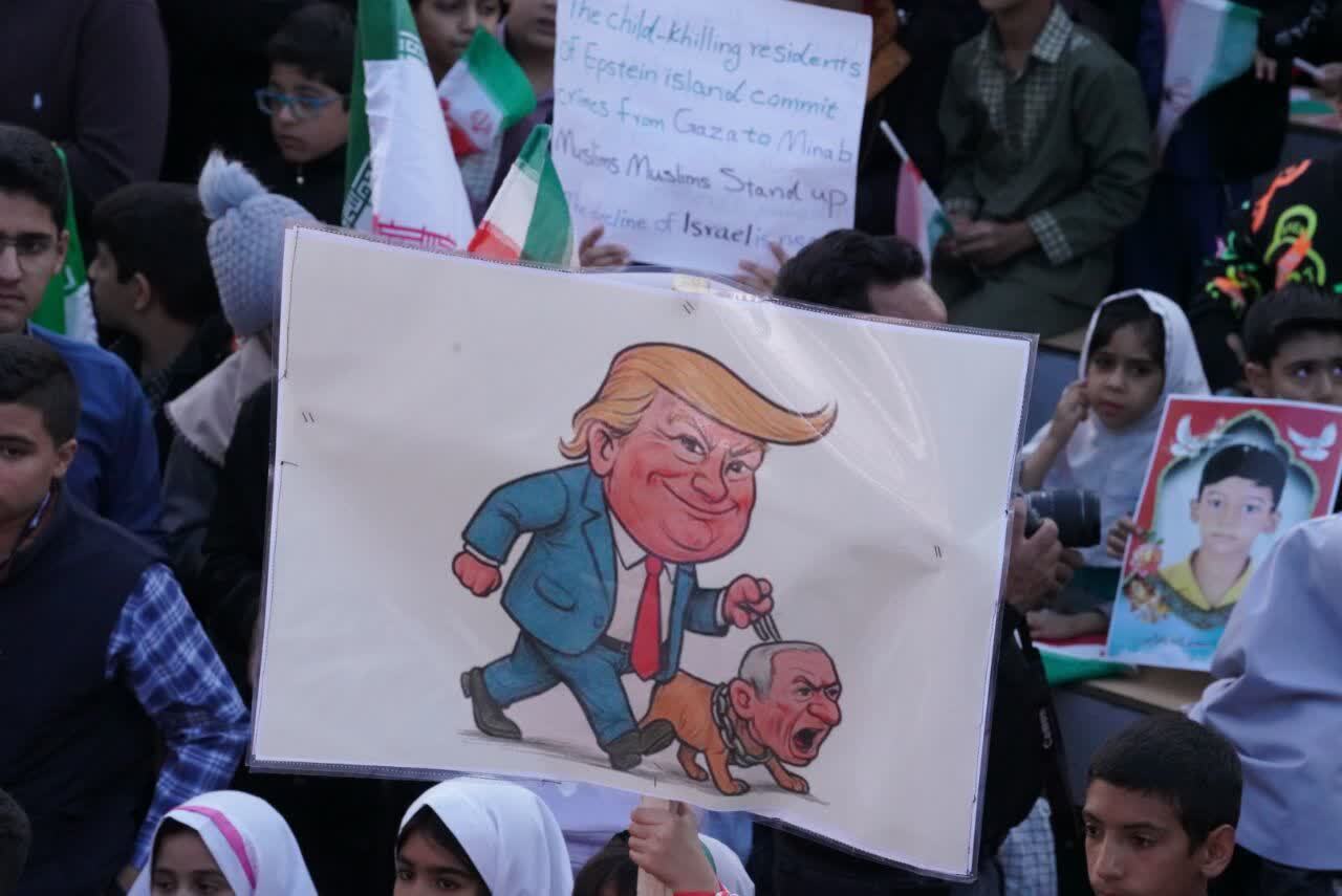 فریادِ بغض آلودِ دانش&zwnj;آموزان کرمانی در گلوگاهِ سازمان ملل + فیلم و عکس