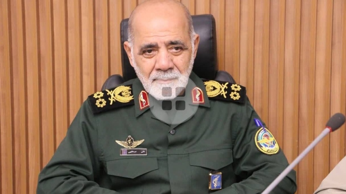 مادر دانش‌آموز شهید مینابی: خدا هم دوستش داشت که پیش خودش برد