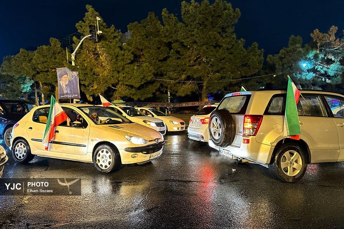 مراسم تشییع شهیدان قهرمانان «ناو دنا»، علی لاریجانی و سردار غلامرضا سلیمانی در تهران