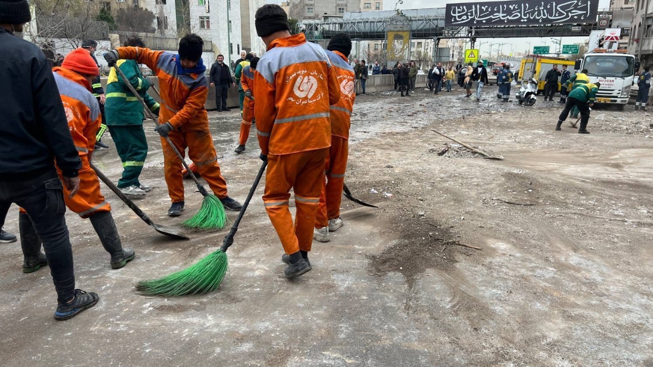 بازگشایی کامل بزرگراه باقری پس از اصابت مجدد موشک در محدوده شهری منطقه۸