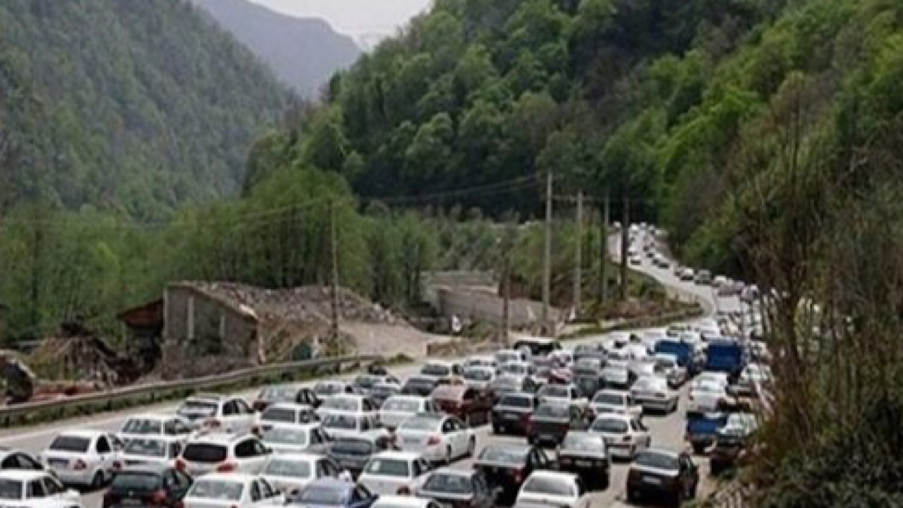 یک‌طرفه شدن جاده چالوس و آزادراه تهران - شمال از ساعت ۲۲ امشب