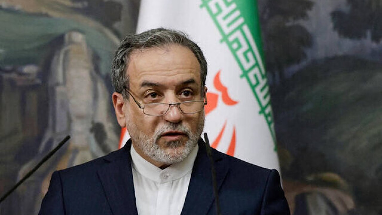 عراقچی خطاب به وزیر جنگ آمریکا: ورشکستگی اخلاقی خود را فریاد زدید