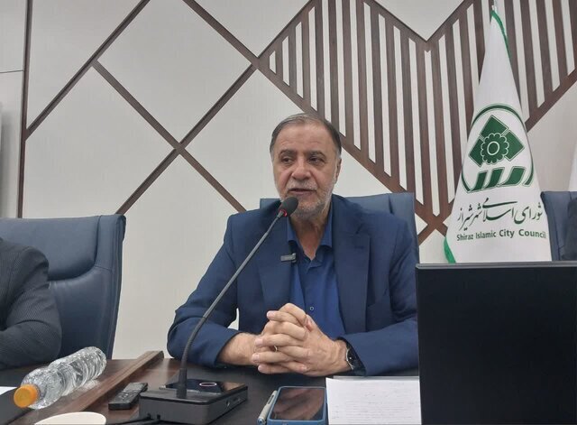پرداخت تسهیلات ویژه خسارت در جنگ/فعالیت مترو و اتوبوس شیراز تا ساعت ۲۲