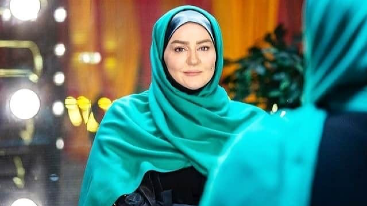 یاداشت نعیمه نظام‌دوست برای ایران

وطن یعنی ایستاده چون کوه دماوند