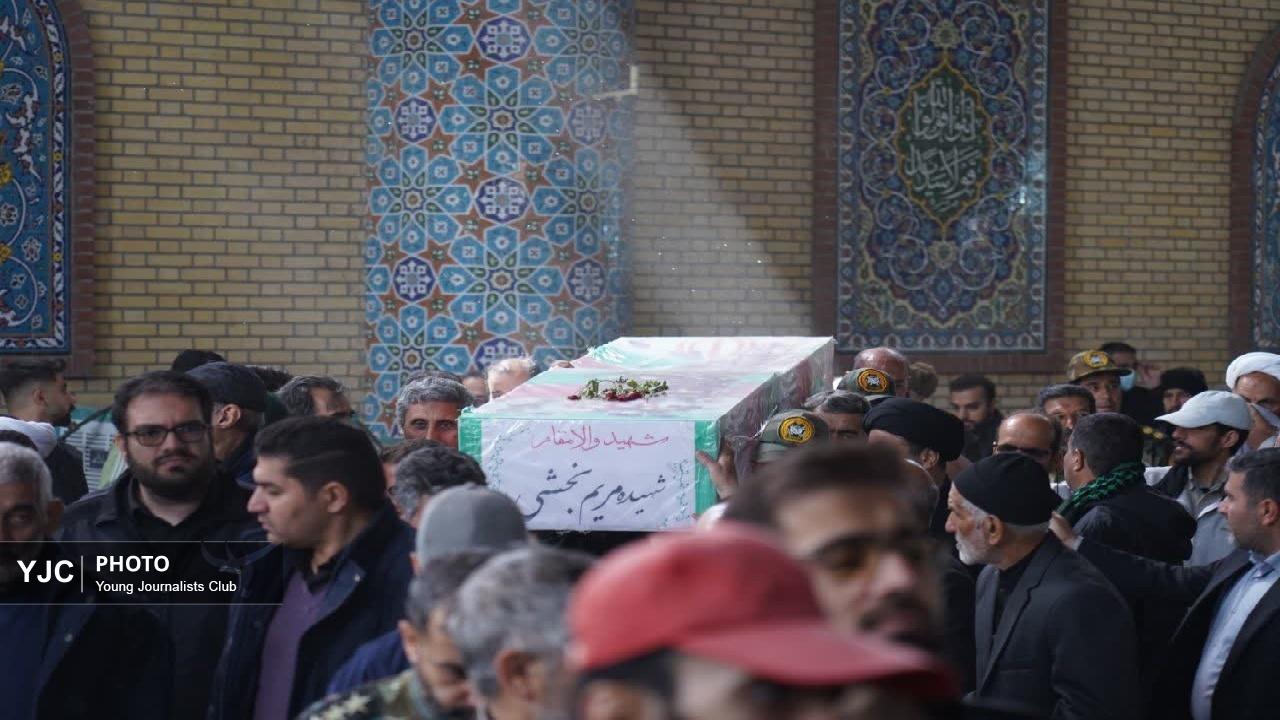پیکر شهدای ناو آسمانی دنا در خرم آباد تشییع شدند + فیلم