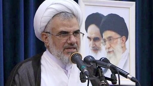امام جمعه بندرعباس: پاسخ موشکی پشیمان‌کننده، نماد خوداتکایی نظامی ایران است