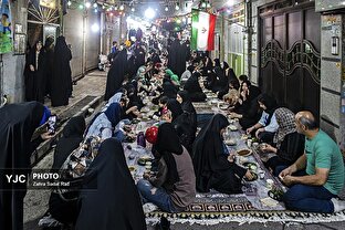 روایتی از مراسم «کوچه افطاری» در ماه مبارک رمضان تهران